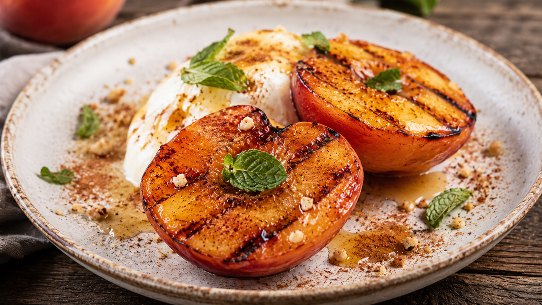 Gegrillte Pfirsiche mit Honig und Zimt