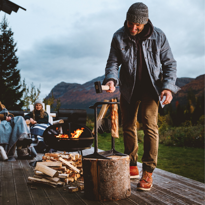 Kindling Cracker King im Garten