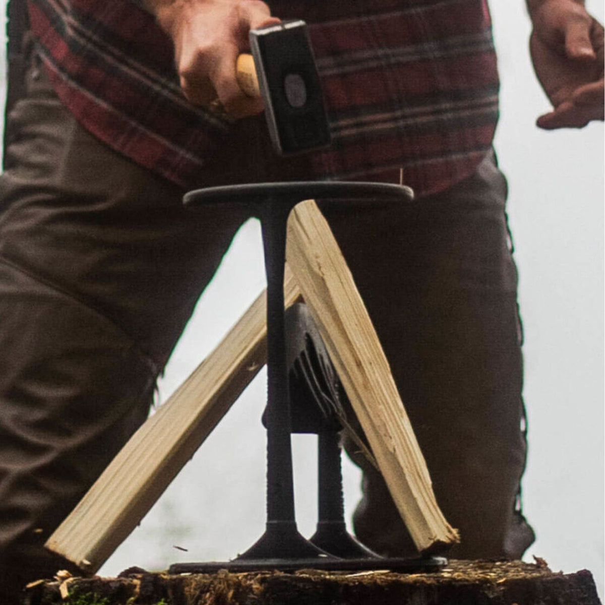 Kindling Cracker Holzspalter im Einsatz